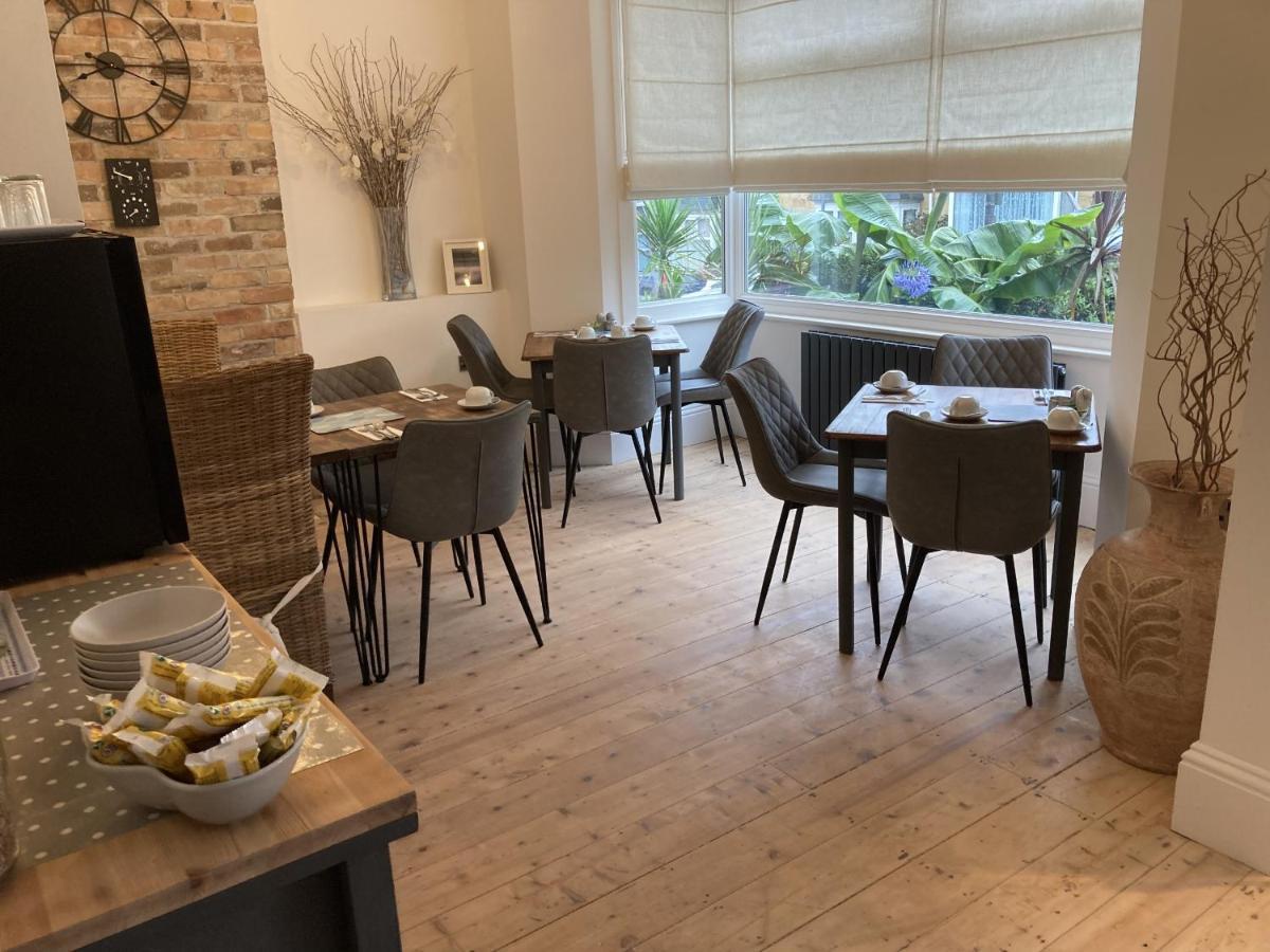 Summer Breeze New Quay Extérieur photo